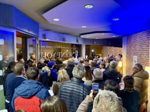 Inauguration permanence Vincent You